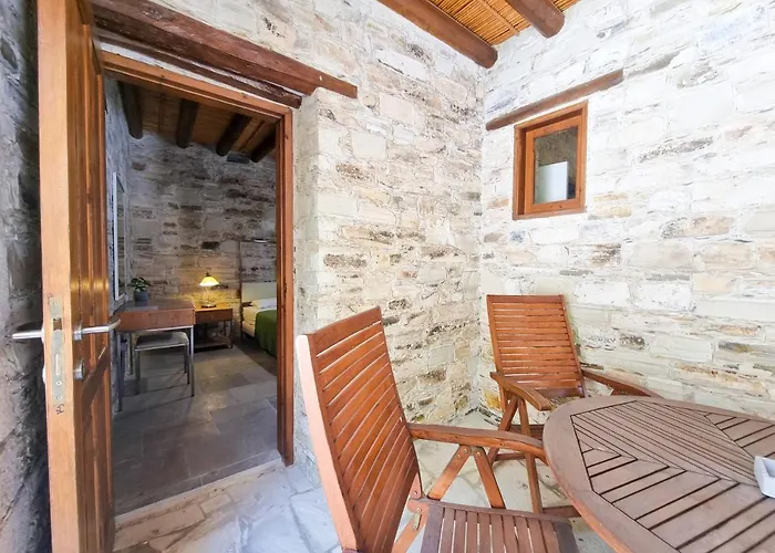 Skarinou's Landhouse Poolside Heaven Apartamento